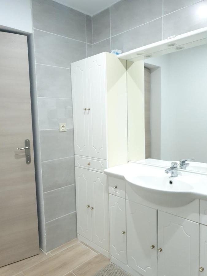 Privé Dans Maison Individuelle *