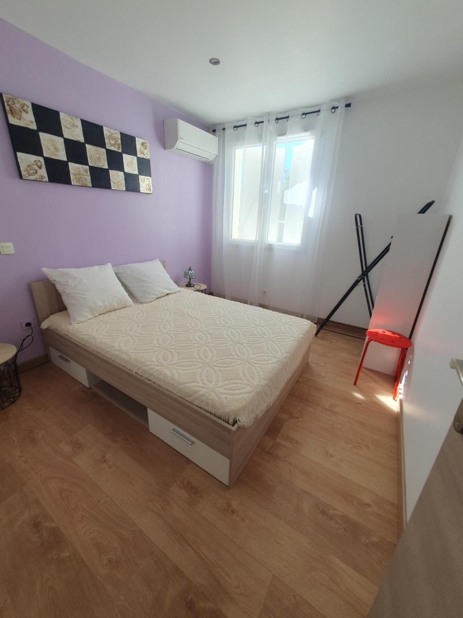 Privé Dans Maison Individuelle *